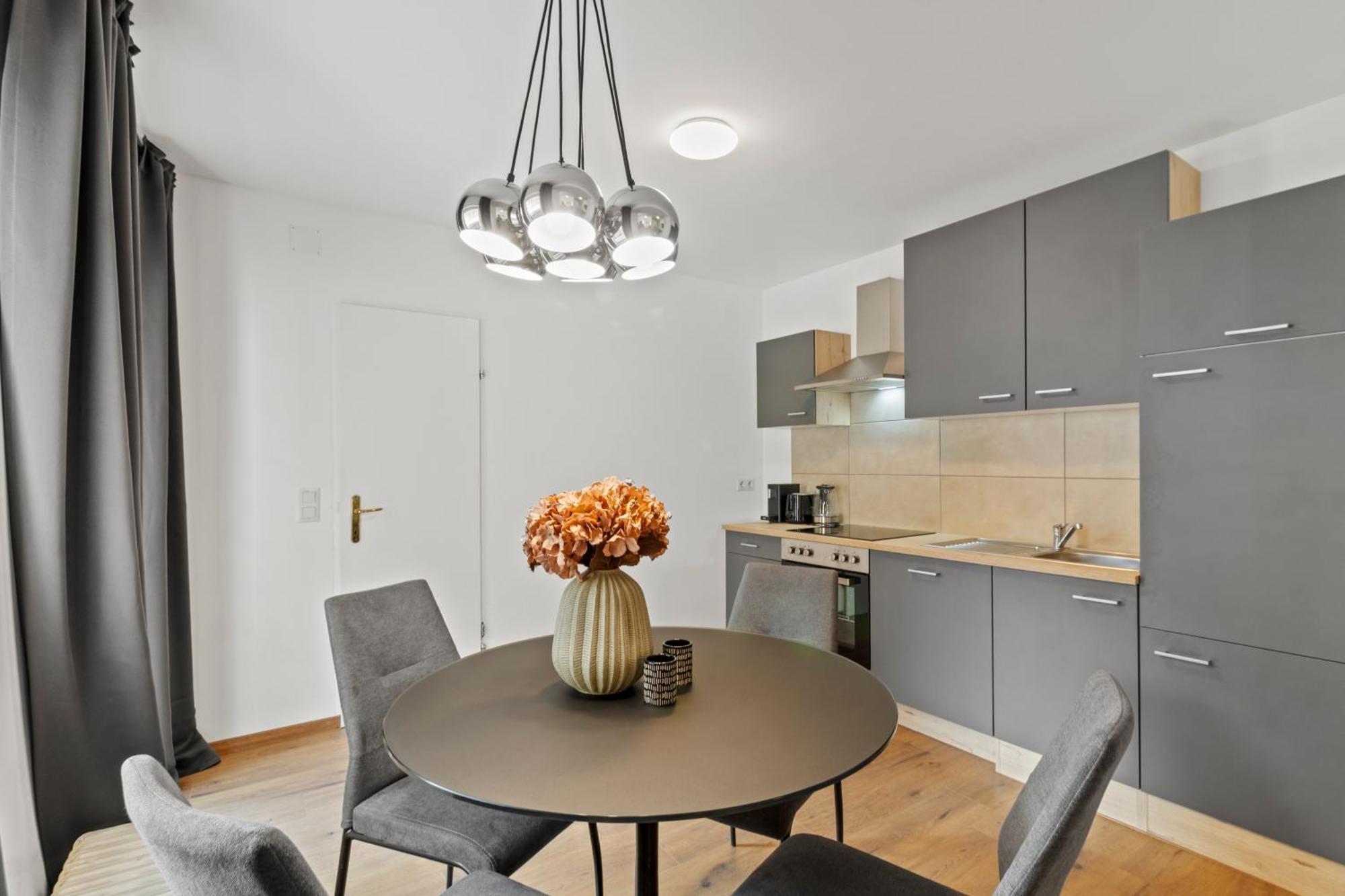 Stilvolles Zuhause Mit Terrasse Apartment บรุคอันเดอร์มัวร์ ภายนอก รูปภาพ